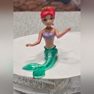 2011 Mattel Disney Princess Little Mermaid Ariel Doll Toy [ Read Details ]